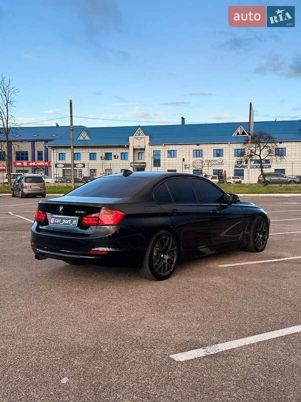Седан BMW 3 Series 2012 в Житомире