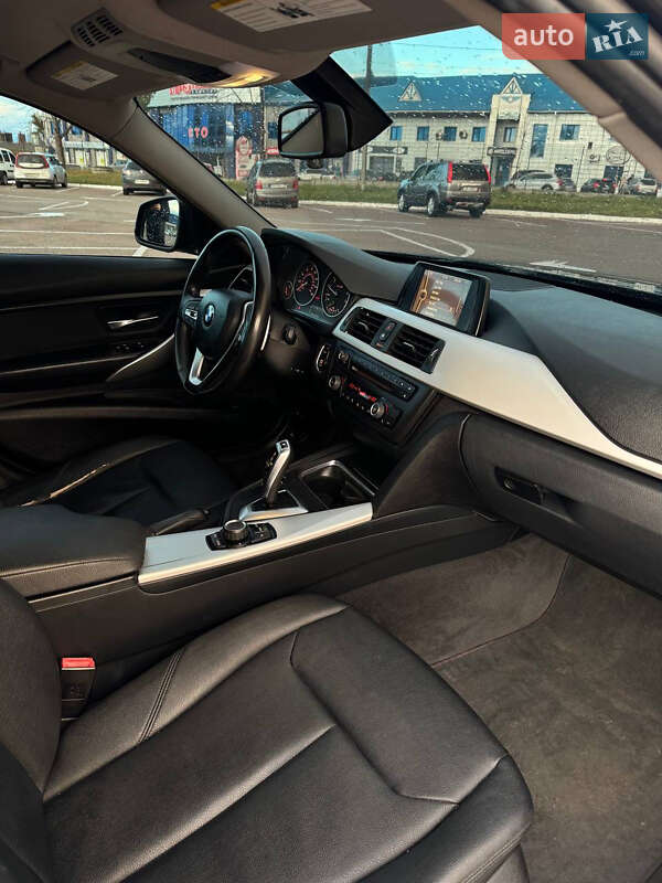 Седан BMW 3 Series 2012 в Житомире