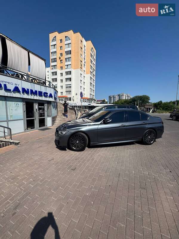 Седан BMW 3 Series 2013 в Хмельницком
