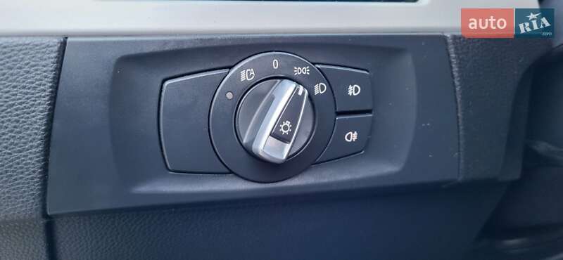 Универсал BMW 3 Series 2009 в Мукачево