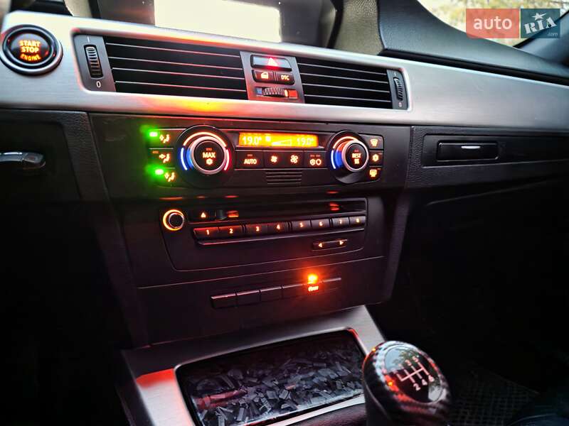 Универсал BMW 3 Series 2009 в Бердичеве фото 45 Универсал BMW 3 Series 2009 в Бердичеве