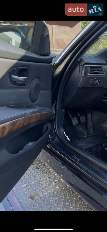 Седан BMW 3 Series 2005 в Виннице фото 11 Седан BMW 3 Series 2005 в Виннице