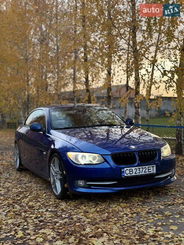 Кабриолет BMW 3 Series 2013 в Киеве