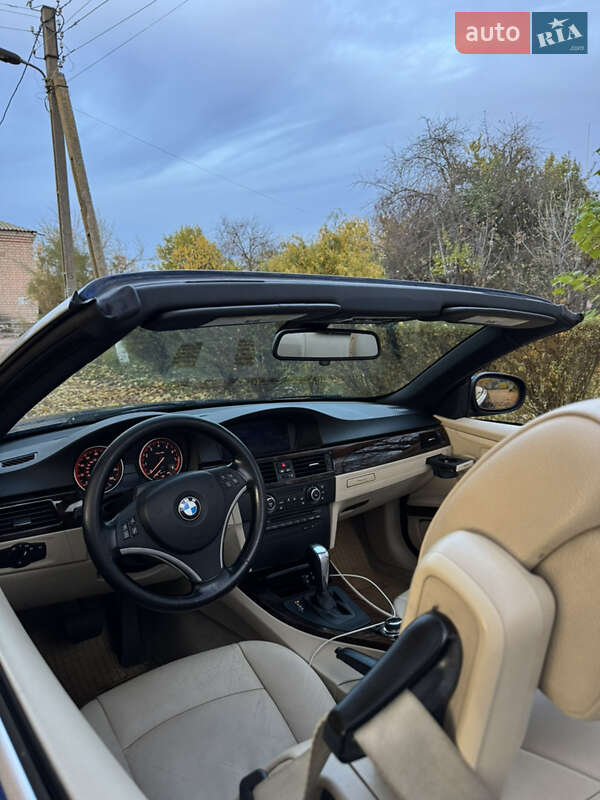 Кабриолет BMW 3 Series 2013 в Киеве
