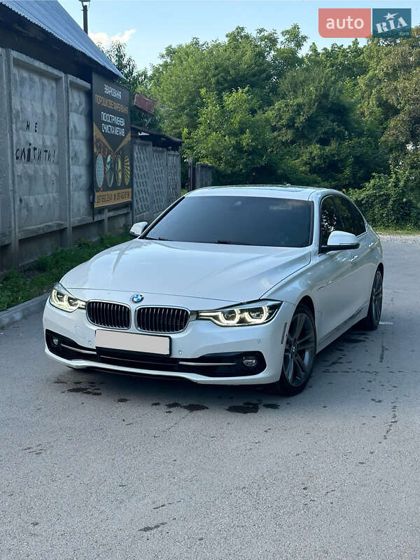 Седан BMW 3 Series 2016 в Киеве фото 23 Седан BMW 3 Series 2016 в Киеве