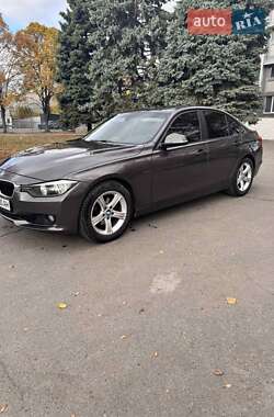 Седан BMW 3 Series 2014 в Днепре