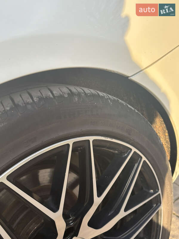 Купе BMW 3 Series 2009 в Николаеве