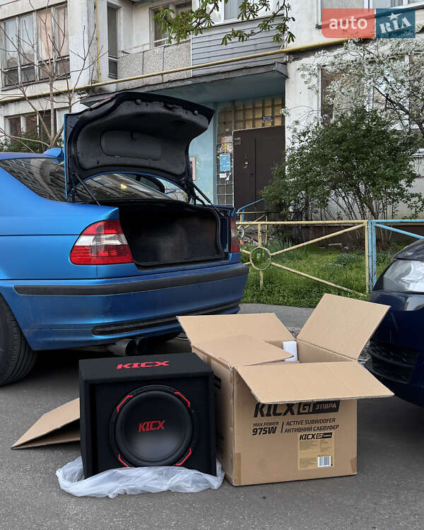 Седан BMW 3 Series 1999 в Киеве