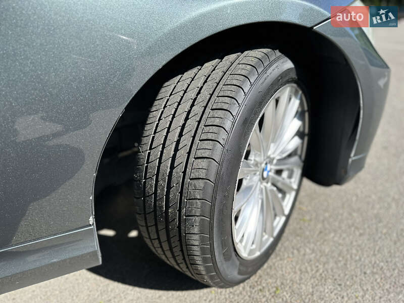 Седан BMW 3 Series 2010 в Харькове фото 21 Седан BMW 3 Series 2010 в Харькове