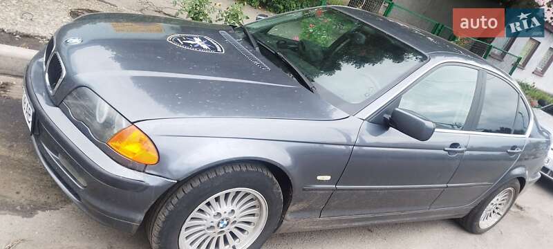 Седан BMW 3 Series 2000 в Синельниково