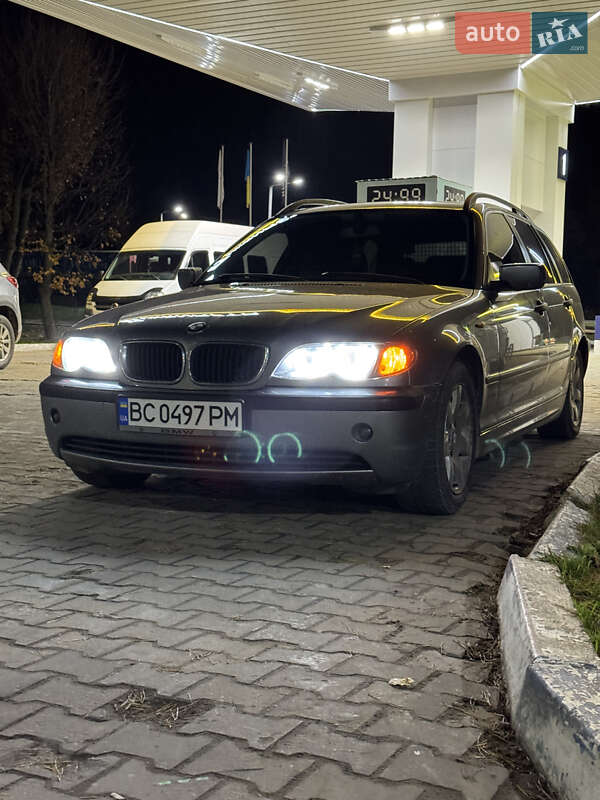 Универсал BMW 3 Series 2005 в Городке