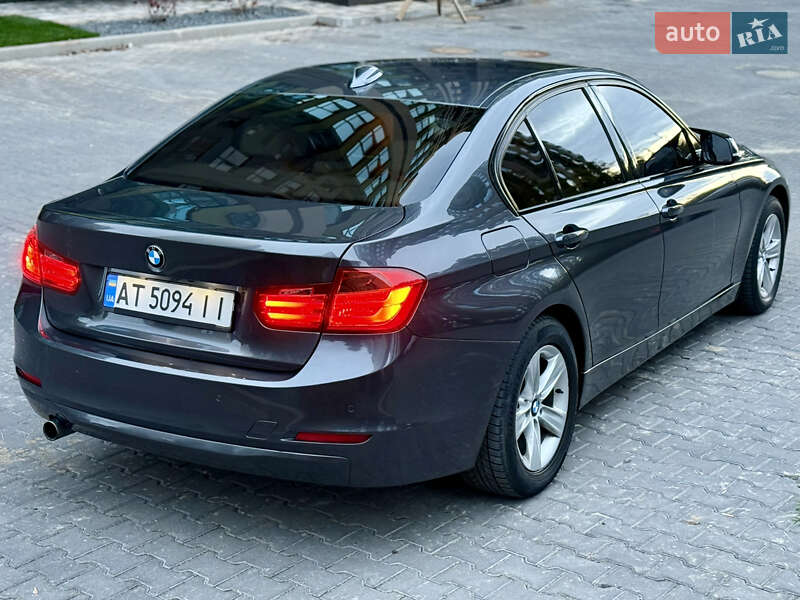 Седан BMW 3 Series 2012 в Києві