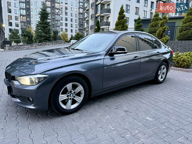 Седан BMW 3 Series 2012 в Києві