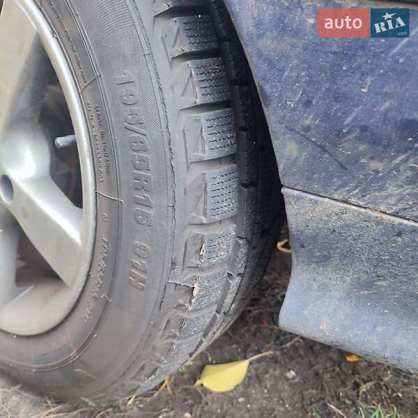 Седан BMW 3 Series 1995 в Умани