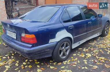 Седан BMW 3 Series 1995 в Умани