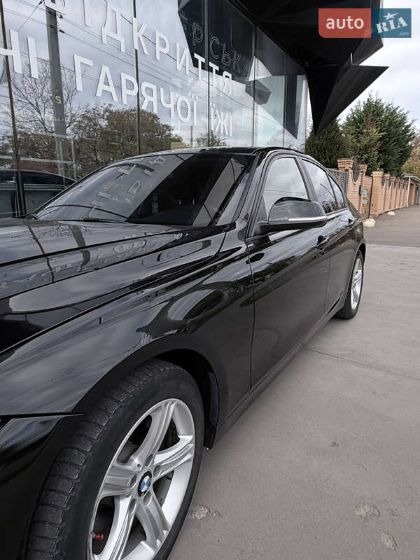Седан BMW 3 Series 2013 в Одессе