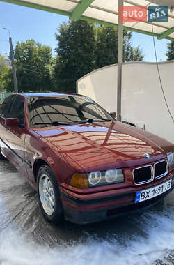 Седан BMW 3 Series 1996 в Хмельницком