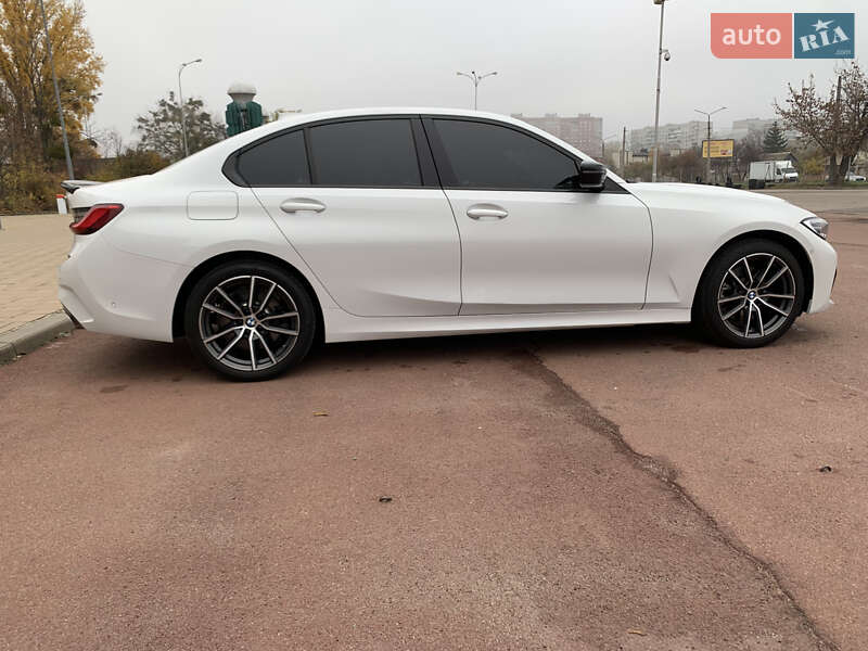 Седан BMW 3 Series 2021 в Харькове