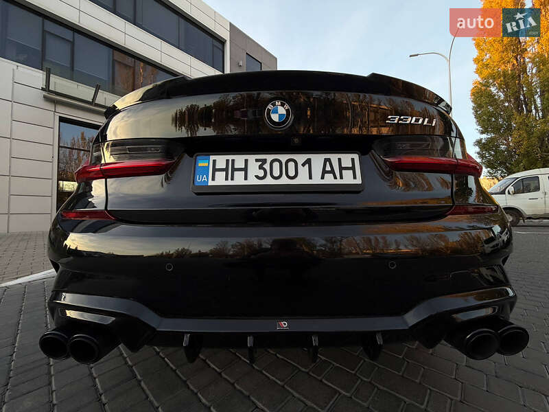 Седан BMW 3 Series 2019 в Одессе