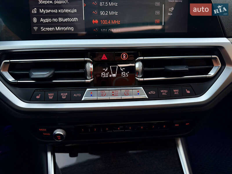 Седан BMW 3 Series 2019 в Одессе