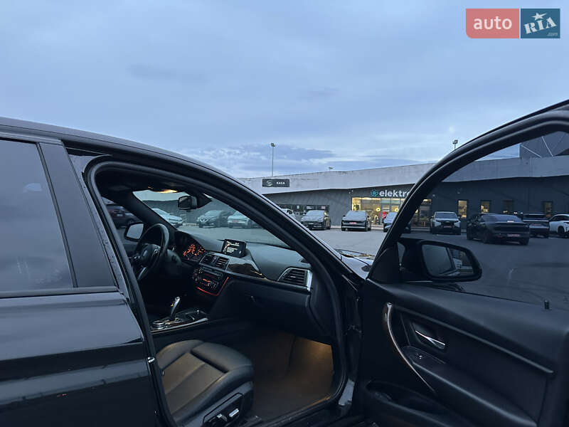Седан BMW 3 Series 2015 в Львове фото 11 Седан BMW 3 Series 2015 в Львове