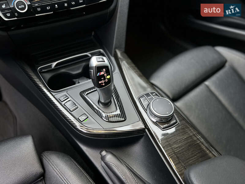 Седан BMW 3 Series 2018 в Одессе фото 34 Седан BMW 3 Series 2018 в Одессе
