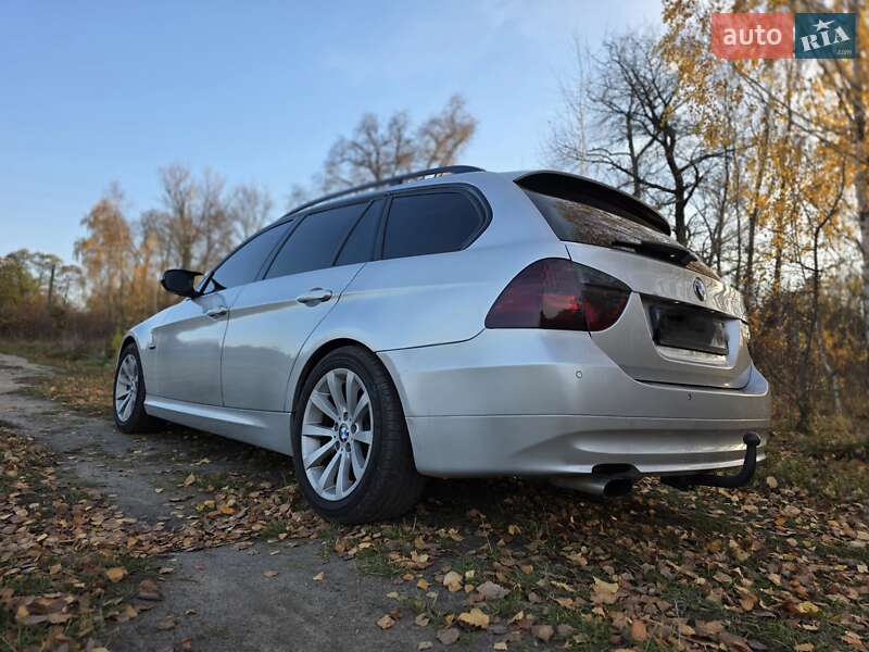 Универсал BMW 3 Series 2009 в Бердичеве фото 10 Универсал BMW 3 Series 2009 в Бердичеве