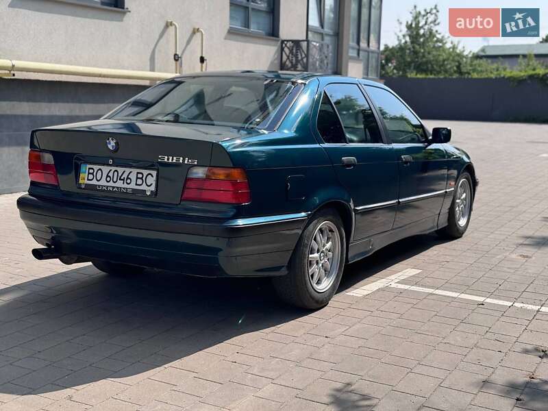 Седан BMW 3 Series 1998 в Хмельницком