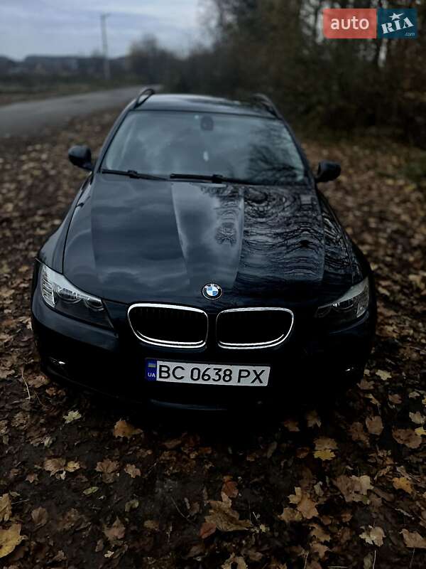 Универсал BMW 3 Series 2009 в Львове