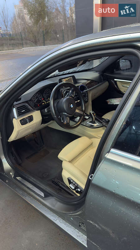 Седан BMW 3 Series 2017 в Киеве