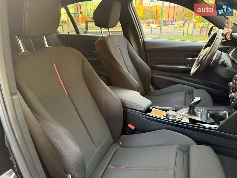 Седан BMW 3 Series 2015 в Ивано-Франковске