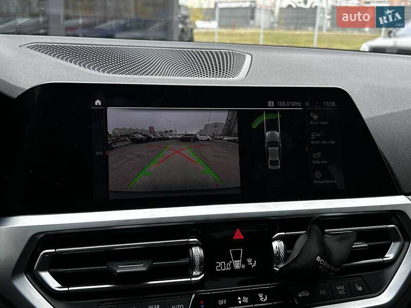 Седан BMW 3 Series 2021 в Киеве