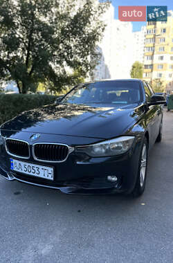Седан BMW 3 Series 2013 в Киеве
