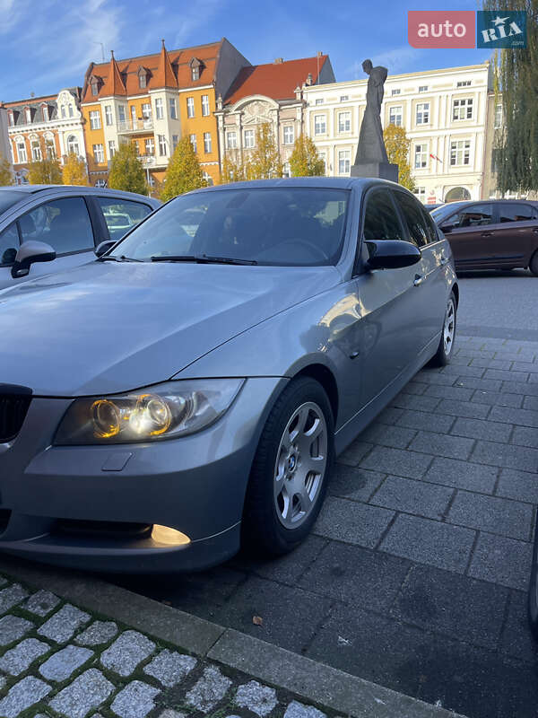 Седан BMW 3 Series 2005 в Каменец-Подольском