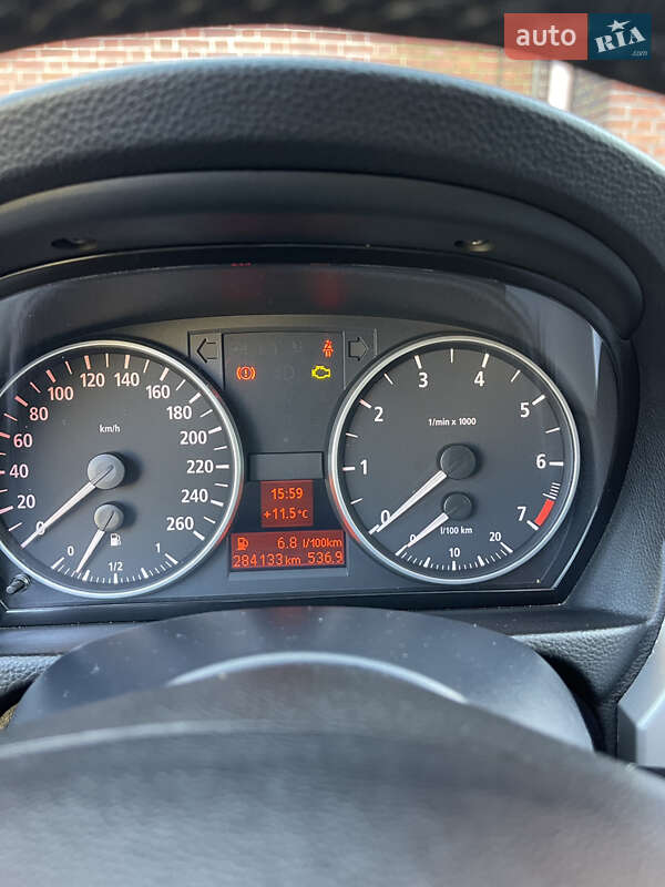 Седан BMW 3 Series 2005 в Каменец-Подольском