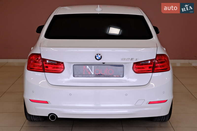 Седан BMW 3 Series 2013 в Одесі