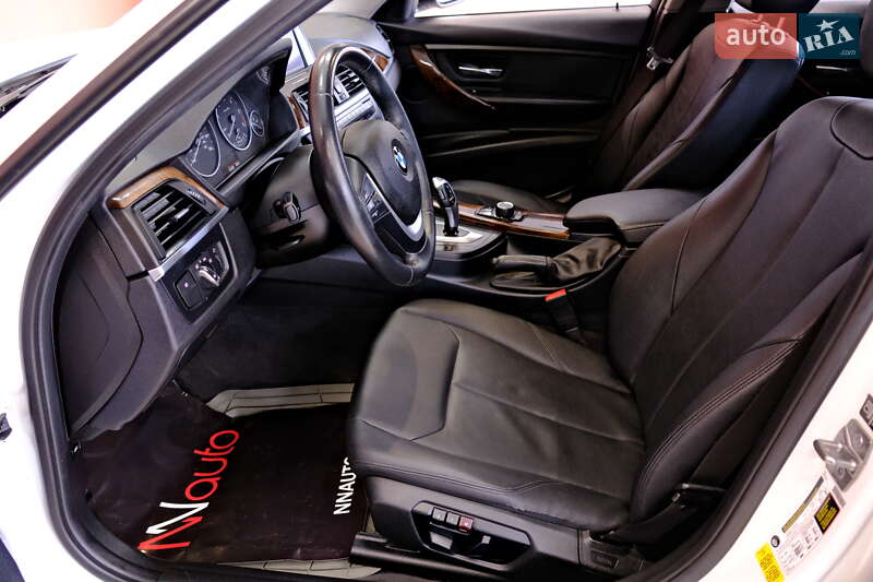 Седан BMW 3 Series 2013 в Одесі