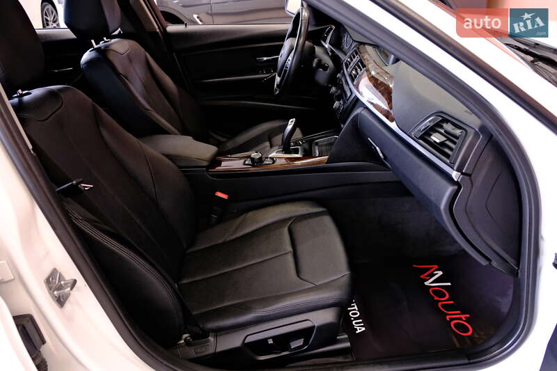 Седан BMW 3 Series 2013 в Одесі