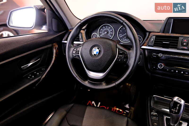 Седан BMW 3 Series 2013 в Одесі