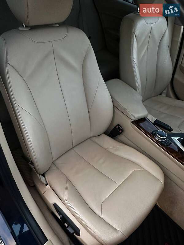 Седан BMW 3 Series 2014 в Харькове