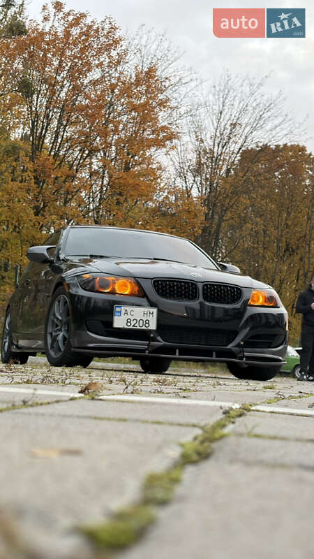 Седан BMW 3 Series 2010 в Луцке