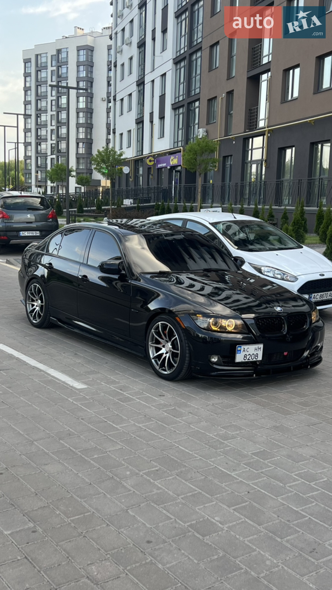 2010 BMW 3er - мініатюра 10