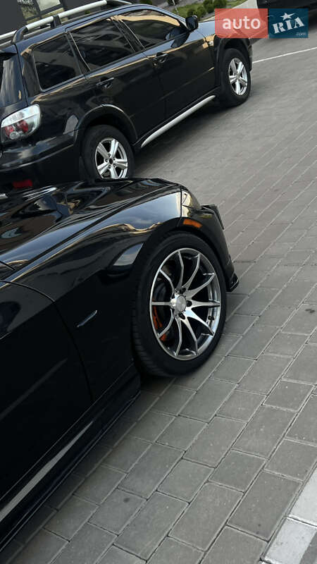 Седан BMW 3 Series 2010 в Луцке