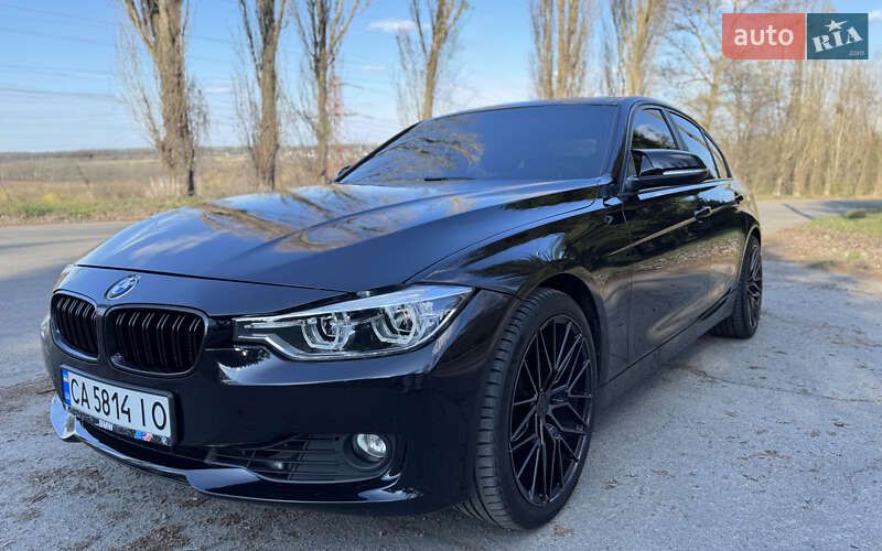 Седан BMW 3 Series 2012 в Умани