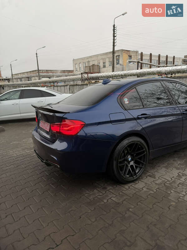 Седан BMW 3 Series 2016 в Житомире