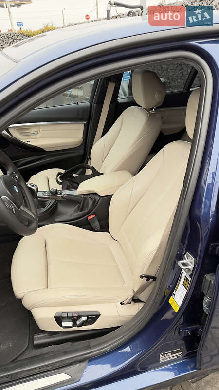 Седан BMW 3 Series 2016 в Житомире
