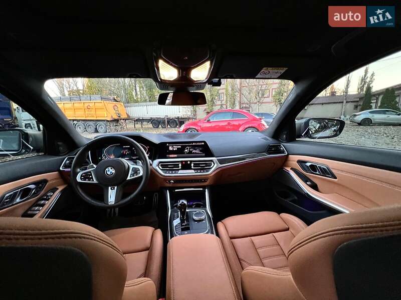 Седан BMW 3 Series 2022 в Одессе