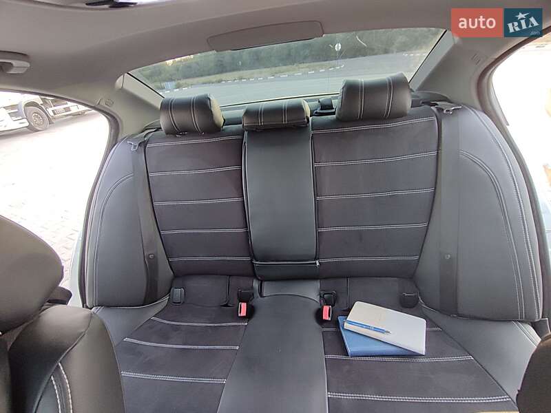 Седан BMW 3 Series 2006 в Желтых Водах