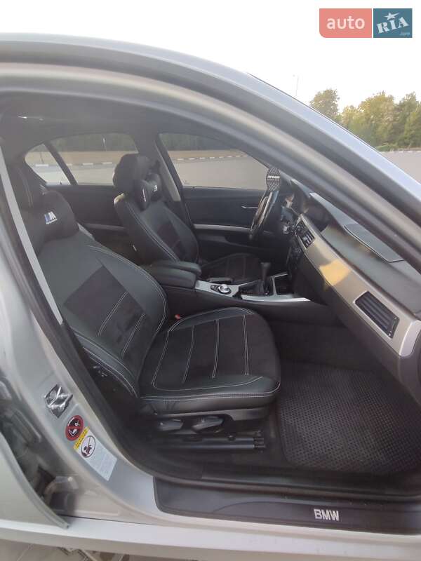 Седан BMW 3 Series 2006 в Желтых Водах