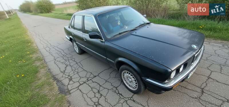 Седан BMW 3 Series 1988 в Синельниково фото 2 Седан BMW 3 Series 1988 в Синельниково